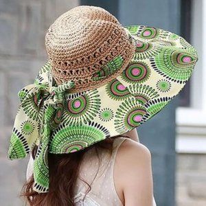 NWT Green Paisley Bow Sun Hat